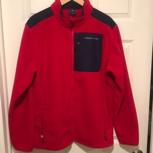 Large red vineyard vine jacket
